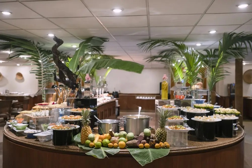 هتل گرند آمازون اکسپدیشن کروز